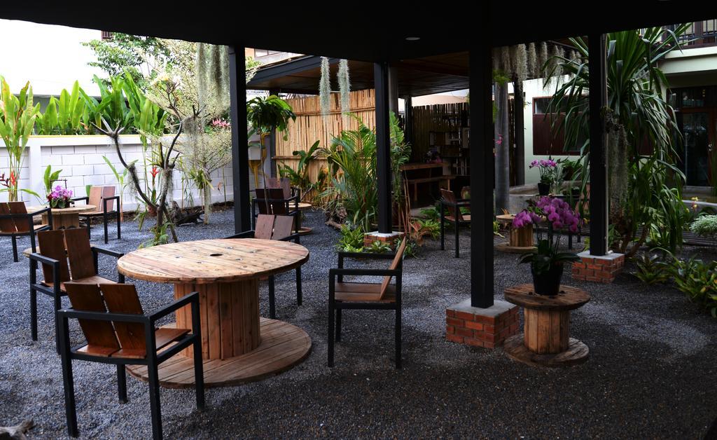 Nawa Saraan Hotel Chiang Mai Exterior foto